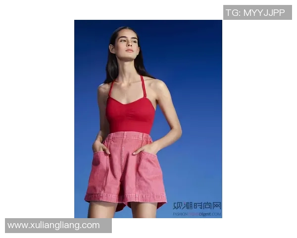 泉边时尚：温泉泳装大片盛放