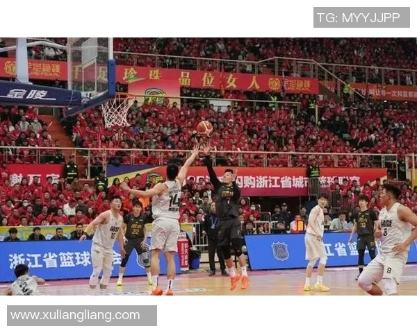 南京篮球队与成都篮球队赛后复盘分析意识差异及战术调整探讨